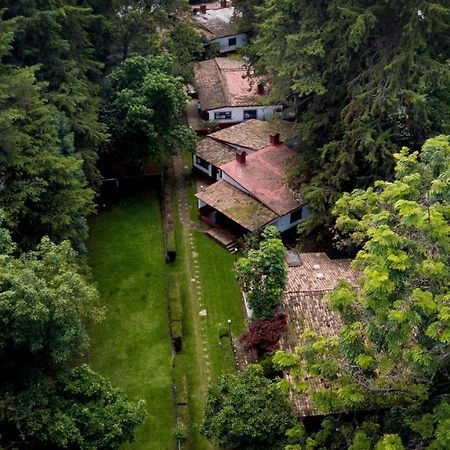 Lago Sol Hotel & Suites Tzintzuntzan Bagian luar foto