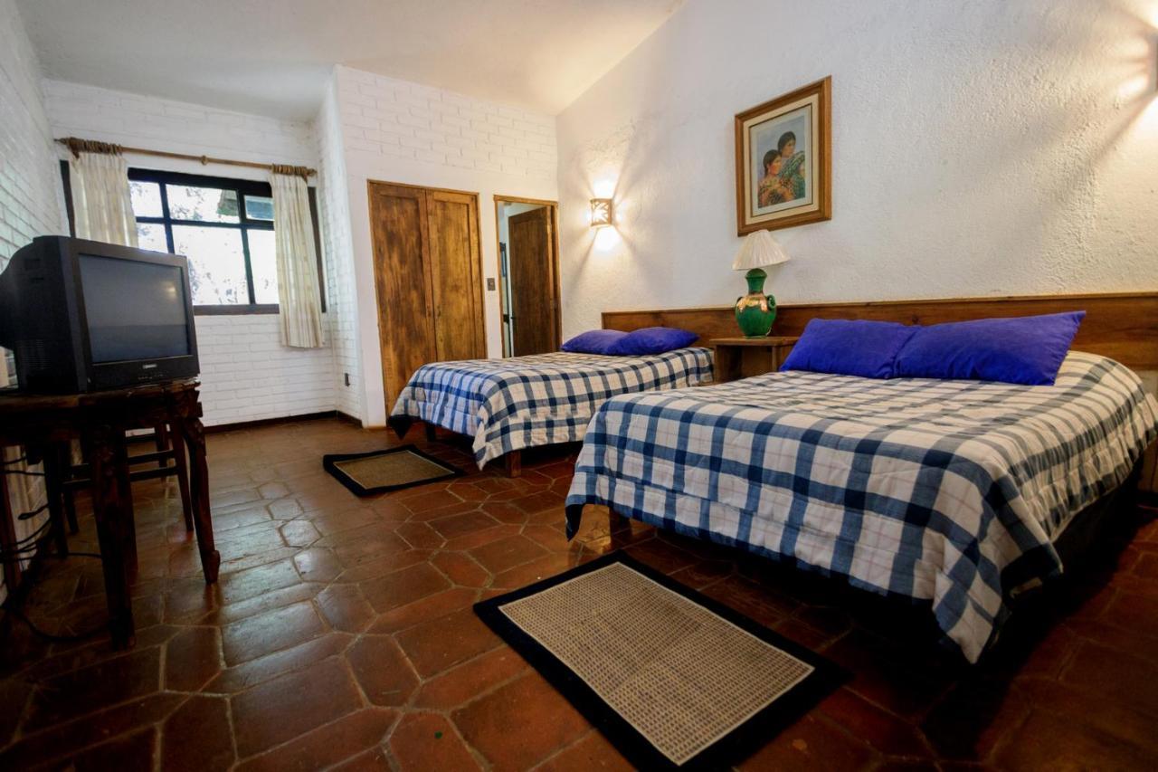 Lago Sol Hotel & Suites Tzintzuntzan Bagian luar foto